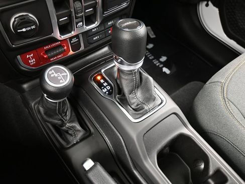 New 2026 Jeep Gladiator Willys image 21