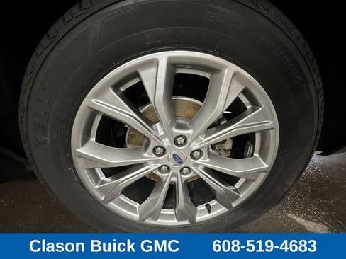 Used 2023 Ford Explorer Limited AWD/4WD image 33