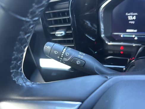 Used 2023 Chevrolet Silverado 1500 LT image 27