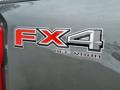 New 2026 Ford F350 Platinum w/ FX4 Off-Road Package image 11