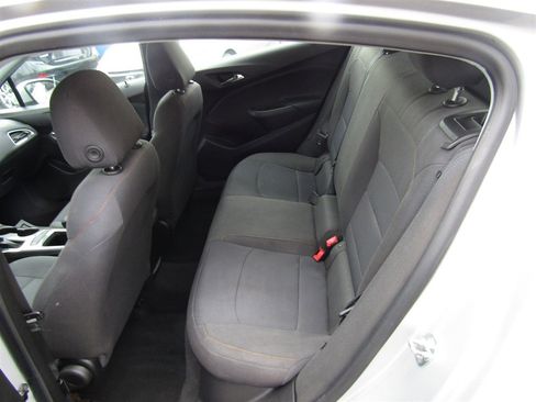 Used 2019 Chevrolet Cruze LS image 16