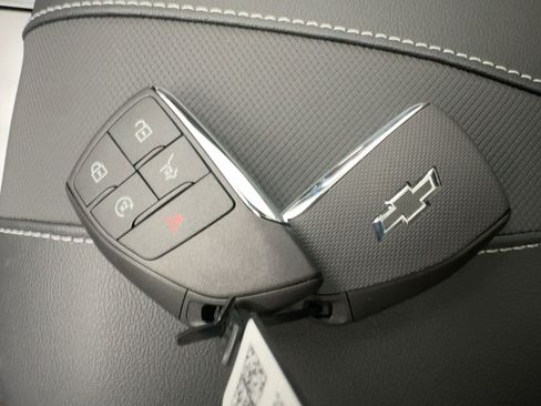 New 2026 Chevrolet Traverse Z71 w/ Driver Confidence Package image 31