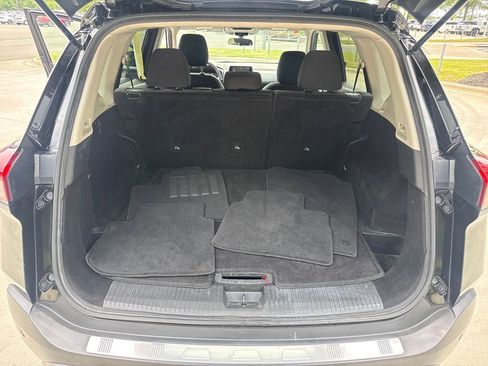 Used 2021 Nissan Rogue SV FWD image 32