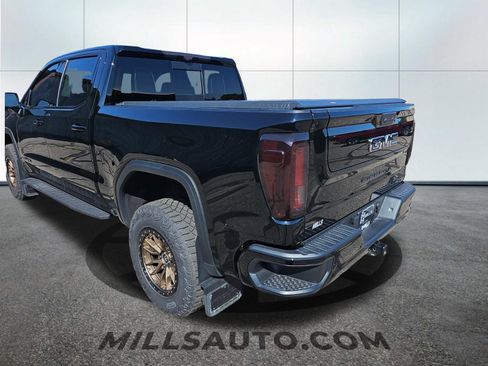 Used 2025 GMC Sierra 1500 AT4X AWD/4WD image 9
