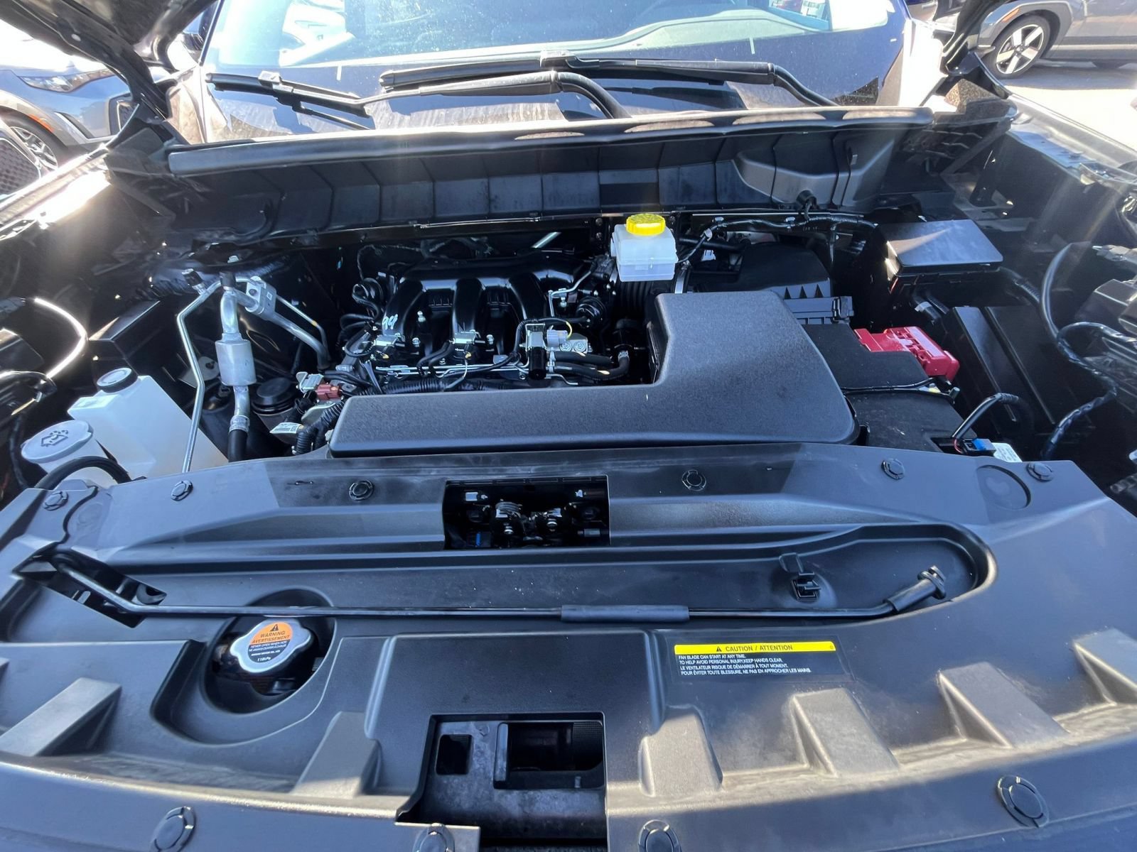 Used 2025 Nissan Pathfinder SV AWD/4WD image 34
