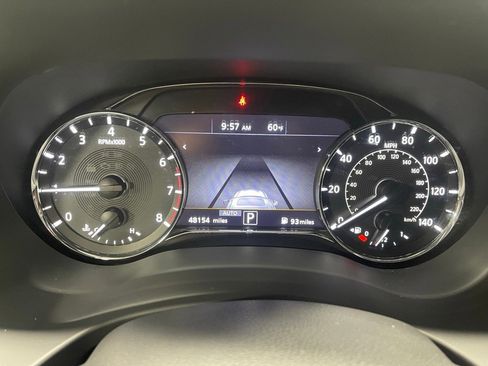 Used 2022 INFINITI QX80 Sensory w/ All-Season Package image 33