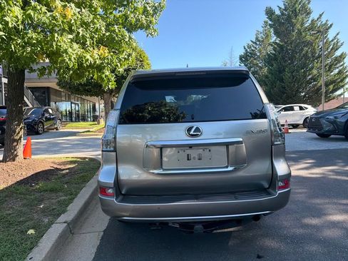 Certified 2023 Lexus GX 460 Premium w/ Premium Package AWD/4WD image 16