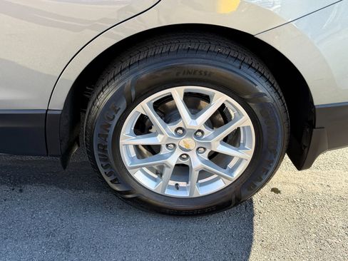 Used 2024 Chevrolet Equinox LT image 10