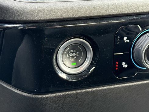 Used 2024 Chevrolet Silverado 1500 LT image 12