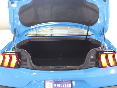 Used 2025 Ford Mustang Premium RWD image 23