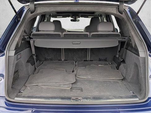 Used 2020 Audi SQ7 Prestige w/ Prestige Package AWD/4WD image 5