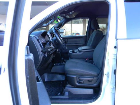 Used 2022 RAM 2500 Tradesman w/ Safety Group image 11