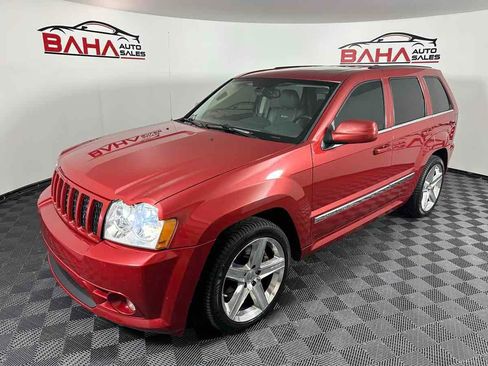 Used 2006 Jeep Grand Cherokee SRT8 w/ SRT Option Group I image 2