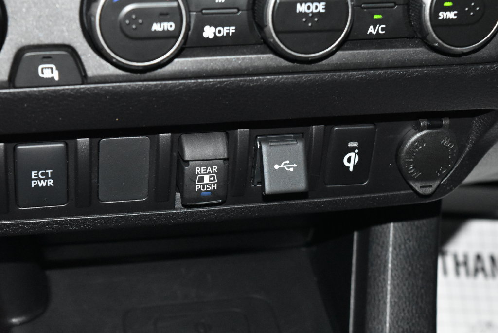 Used 2023 Toyota Tacoma TRD Off-Road AWD/4WD image 16