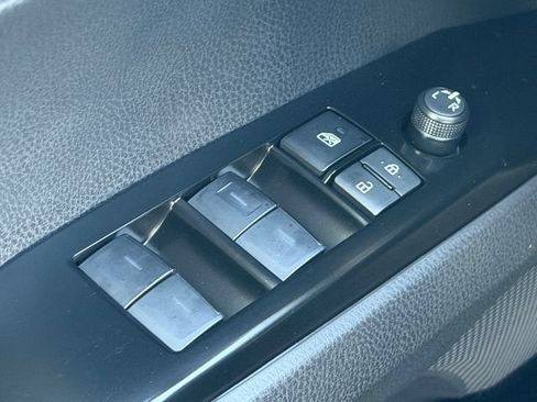 Certified 2026 Toyota Camry SE AWD/4WD image 28