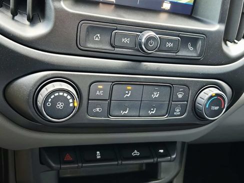 Used 2022 GMC Canyon Elevation Standard w/ Convenience Package AWD/4WD image 25