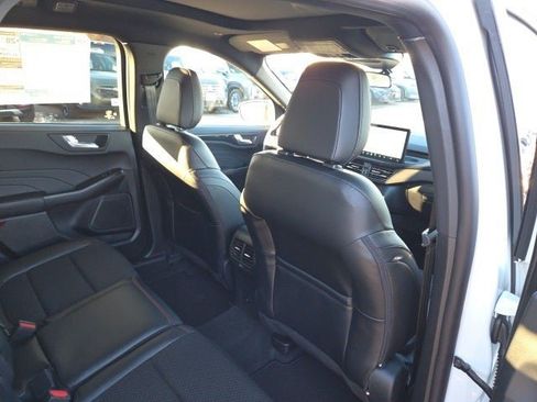 New 2026 Ford Escape ST-Line w/ Tech Pack #1 image 40