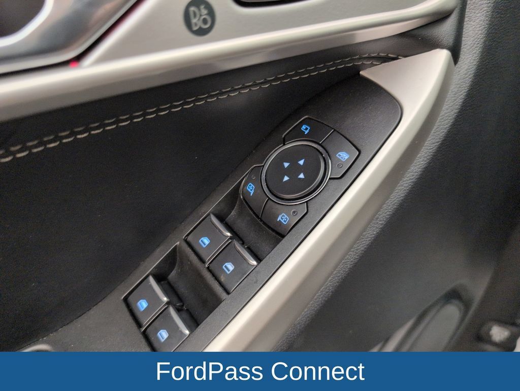 Used 2022 Ford Explorer Limited w/ Equipment Group 301A RWD image 35