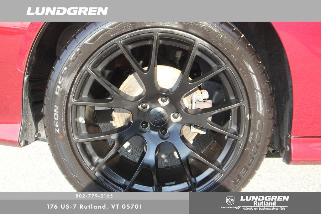 Used 2019 Dodge Charger R/T w/ Plus Group RWD image 15