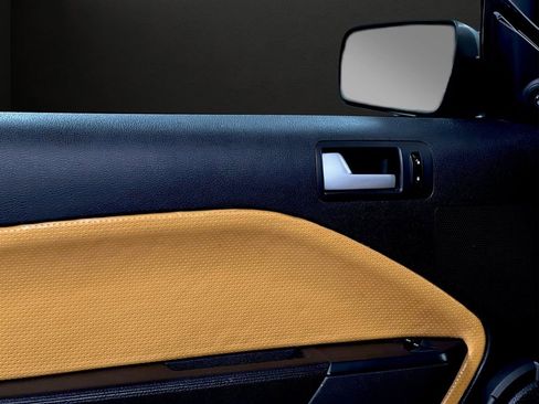 Used 2007 Ford Mustang GT Premium image 32