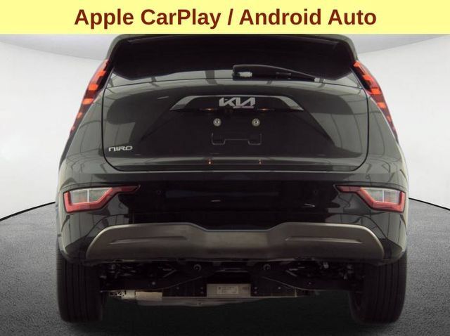 Used 2024 Kia Niro Wind w/ Wind Preserve Package FWD image 8