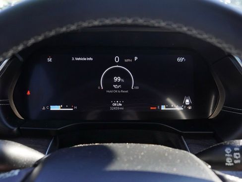 Certified 2024 Jeep Grand Cherokee L Limited w/ Black Appearance Package image 14