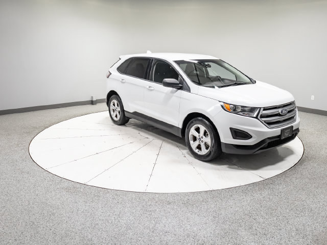 Used 2018 Ford Edge SE FWD image 25