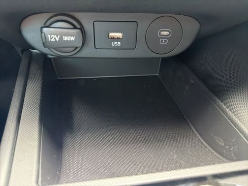 New 2025 Hyundai Elantra SE FWD image 20