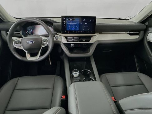 New 2026 Ford Explorer Active w/ Active Comfort Package image 33