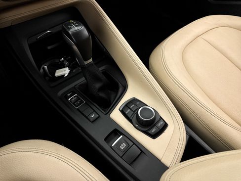 Used 2017 BMW X1 xDrive28i image 21
