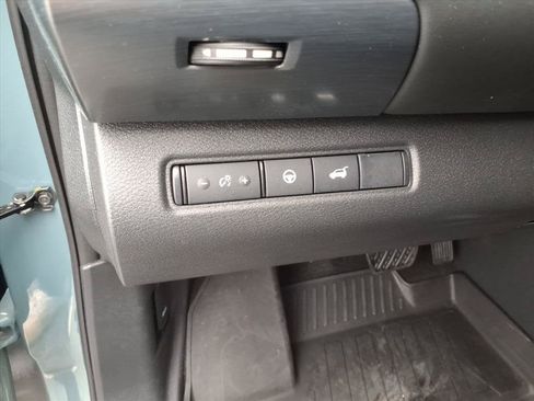 Used 2026 Nissan Pathfinder Rock Creek w/ Rock Creek Premium Package AWD/4WD image 28