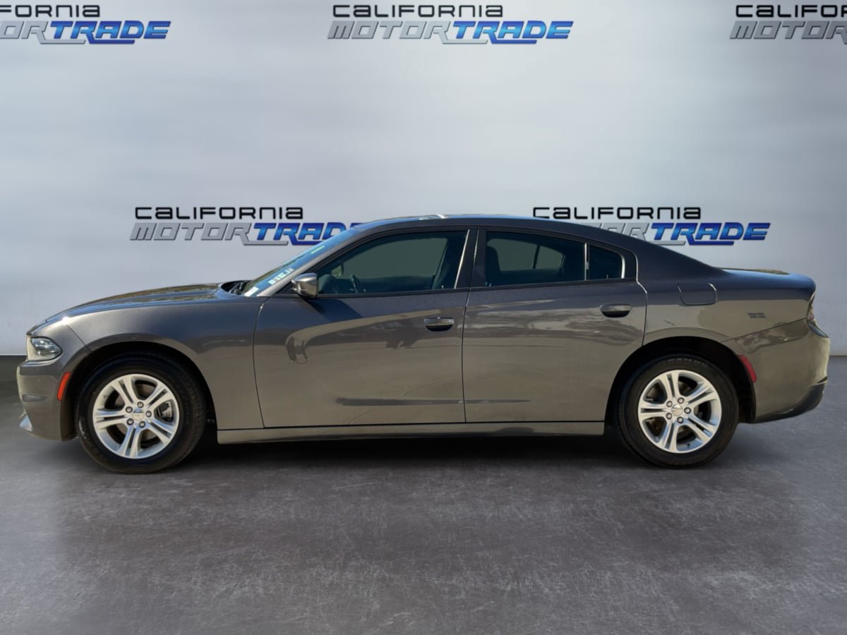 Used 2022 Dodge Charger SXT RWD image 8