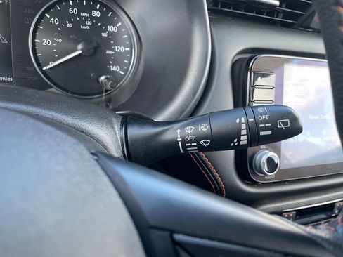 Used 2023 Nissan Kicks SR w/ SR Premium Package image 19