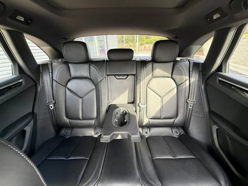 New 2026 Porsche Macan S image 23