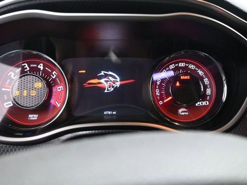 Used 2017 Dodge Challenger SRT Hellcat image 25