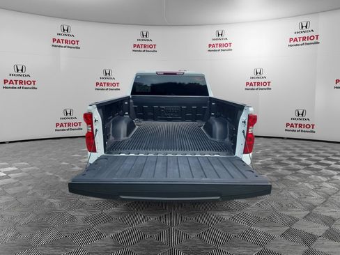 Used 2026 Chevrolet Silverado 1500 LT AWD/4WD image 17