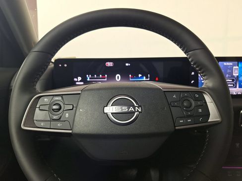 Used 2026 Nissan Sentra SV w/ SV Convenience Package FWD image 19