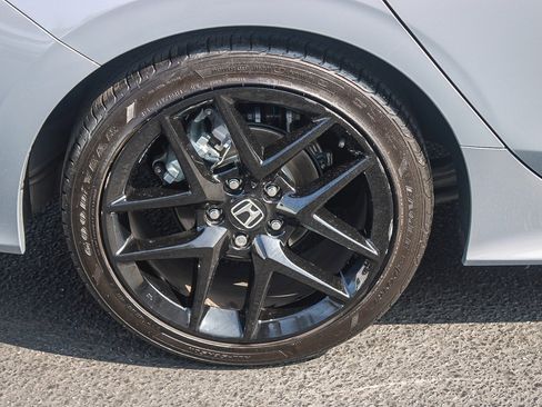 Used 2025 Honda Civic Sport image 12