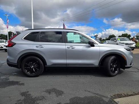 Used 2025 Honda CR-V Sport image 3