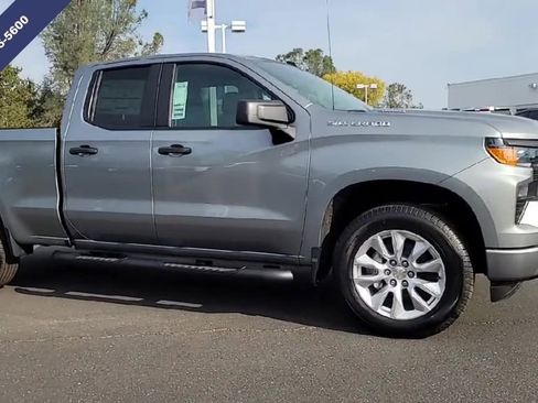 New 2026 Chevrolet Silverado 1500 Custom image 3