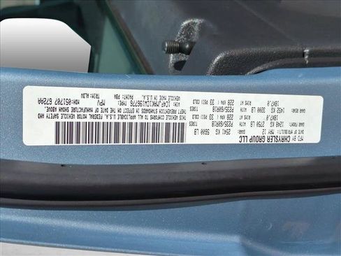 Used 2012 Jeep Liberty Sport AWD/4WD image 23