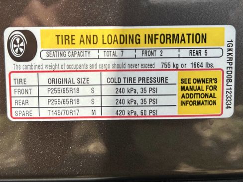 Used 2011 GMC Acadia SLE FWD image 33