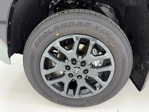 New 2026 Toyota Tundra Platinum image 7