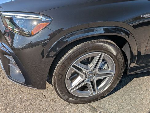 Used 2025 Mercedes-Benz GLE 53 AMG 4MATIC image 9