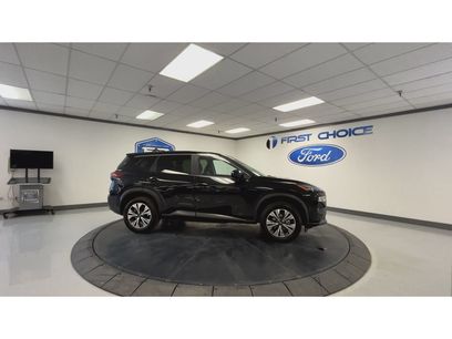 Used 2023 Nissan Rogue SV