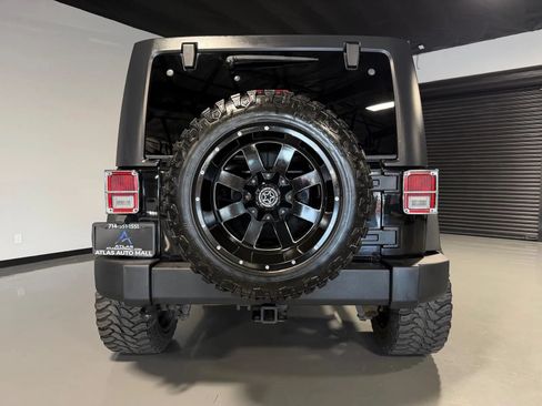 Used 2013 Jeep Wrangler Unlimited Sport AWD/4WD image 5