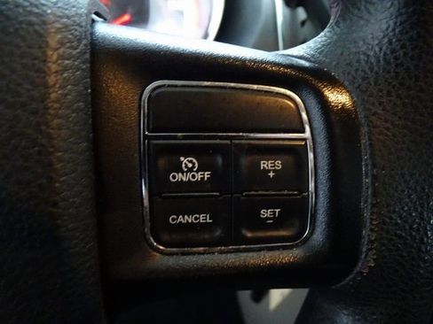 Used 2016 Dodge Grand Caravan American Value Package image 7