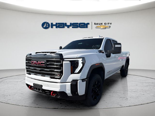 Used 2026 GMC Sierra 2500 AT4 AWD/4WD image 4