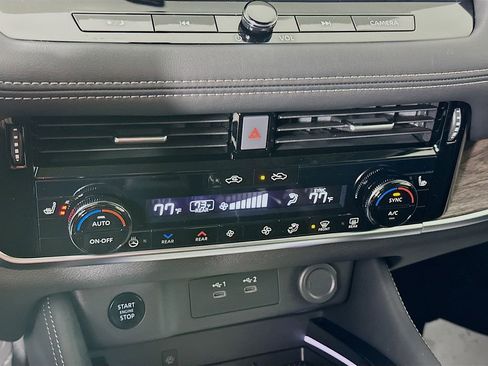 New 2026 Nissan Rogue Platinum w/ Platinum Premium Package image 22