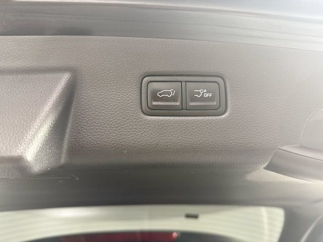 Used 2024 Kia Carnival SX Prestige FWD image 35